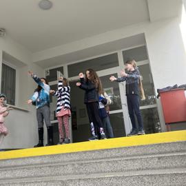 image_67200001