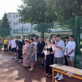 Rozlúčka s deviatakmi, rozlúčka deviatakov