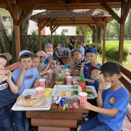 image_50419713-(2)