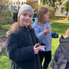 687c06db-ebe7-48f9-8288-d965e414ea90