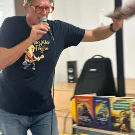 messenger_creation_2637f927-e38d-4ccc-91f3-48bd0a582e0b