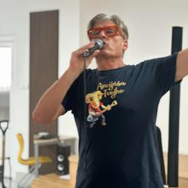 messenger_creation_588c4fb7-762c-47e3-8e3b-35aa83ae40ba