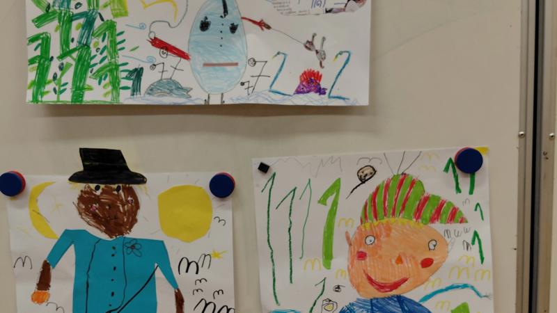 Kuliškáčik číta deťom v ŠKD