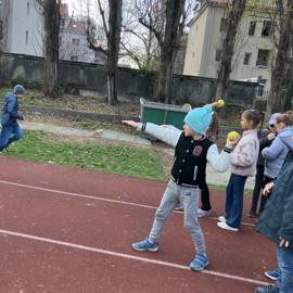 98b9f472-abe0-4581-94b3-0164c44f9373