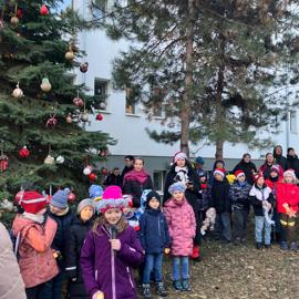 a5963b9f-5a0d-4ee3-8447-da6380a13cf2